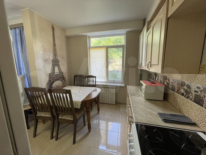 2-к. квартира, 48 м², 2/8 эт.