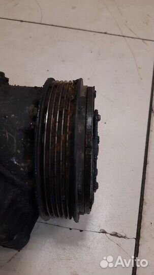 Компрессор кондиционера Nissan Almera