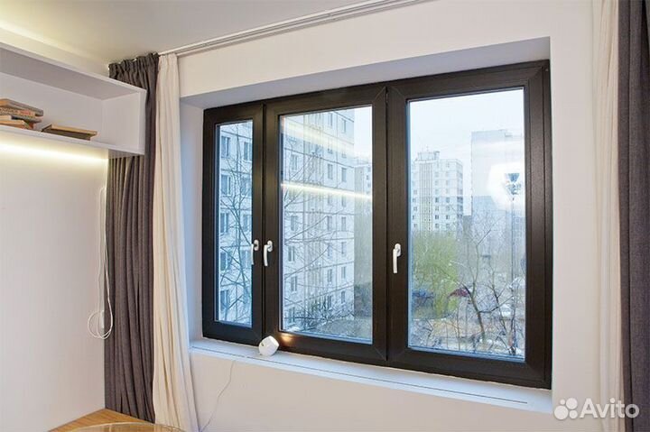 Пластиковое окно черное