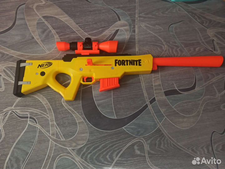 Читайте описание) Бластеры Nerf 4 штуки