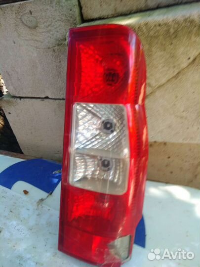 Фара задняя правая форд транзит