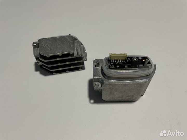 Блок управления поворотником передней фары BMW G30