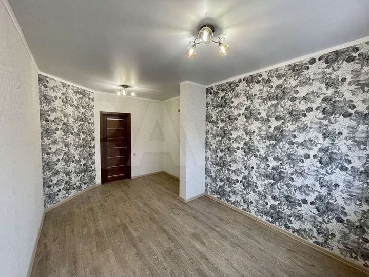3-к. квартира, 71 м², 1/6 эт.