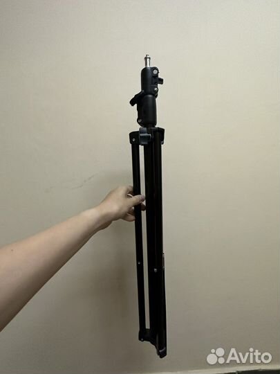 Штатив для фотоаппарата