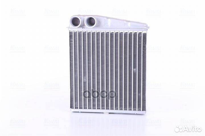 Радиатор отопителя audi A3 03- 70228 Nissens