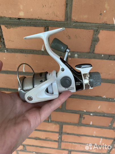 Катушка shimano stradic 1000 и 2500