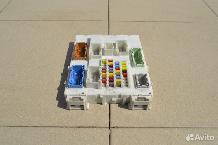 Блок предохранителей Ford Focus 3