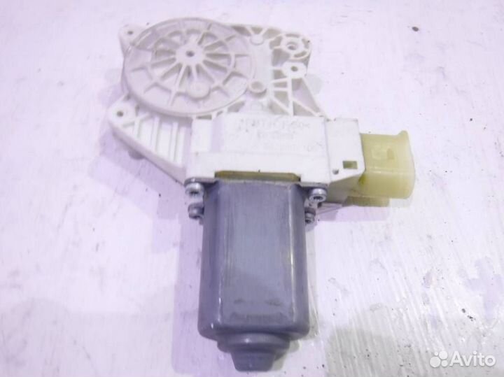 Моторчик левого стеклоподъёмника