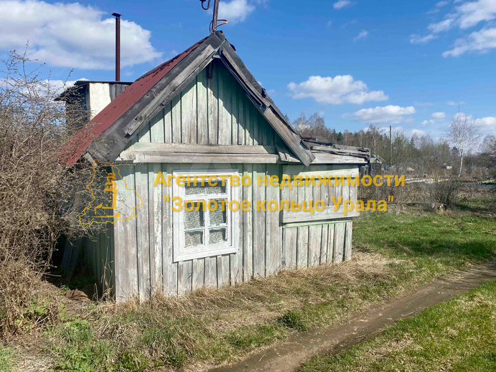 Дача 20 м² на участке 7 сот.