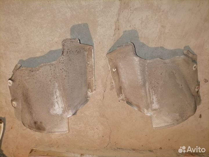 Теплоизоляция тепловой экран на Е53 Х5