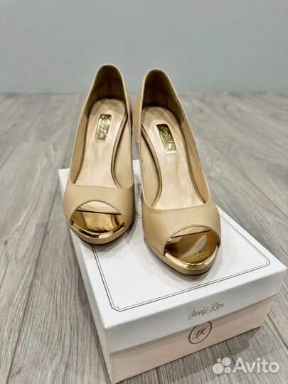 Туфли женские черные 37 размер