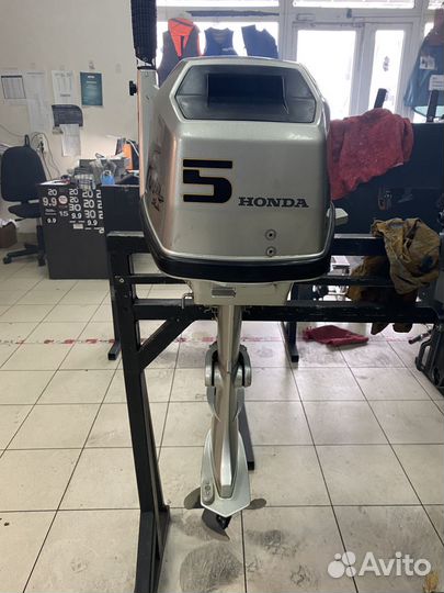 Лодочный мотор Honda (Хонда) BF5DH SHU б/у