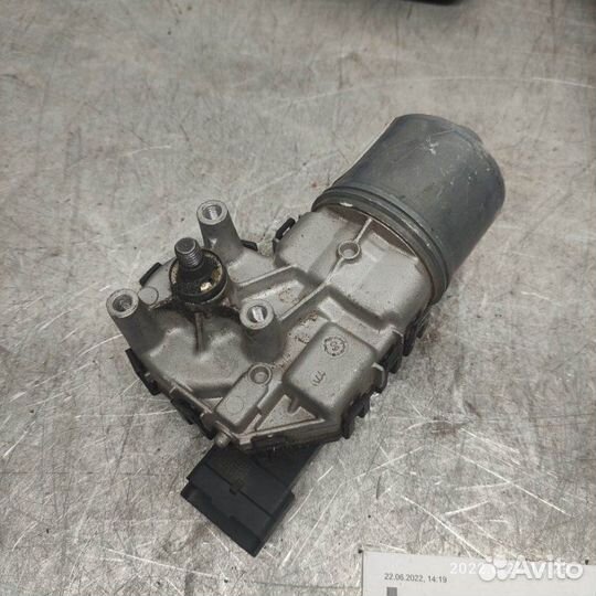 Мотор стеклоочистителя передний Renault Logan K7J