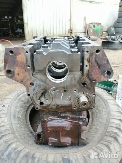 Блок двигателя caterpillar 3054 / C4.4 оригинал