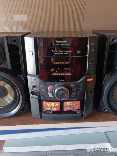 Музыкальный центр