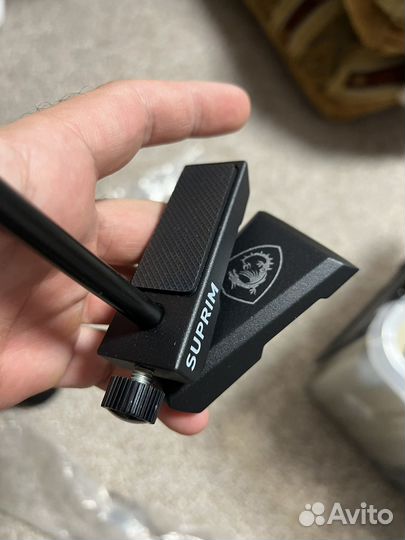 Подставка для видеокарты MSI