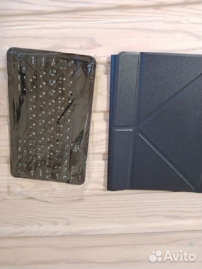 Чехол для планшета с bluetooth клавиатурой
