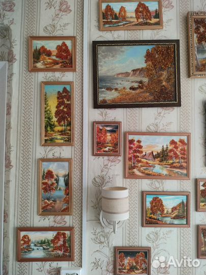 Коллекция картин с янтарем