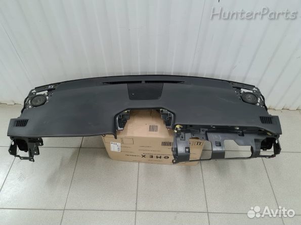 Lexus NX передняя панель