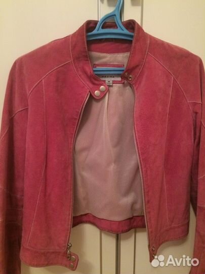 2 Куртки замша,жилет