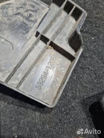 Дефлектор радиатора Toyota Corolla E150 1.6 1ZR-FE