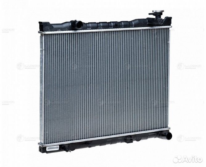 Радиатор охлаждения Киа Соренто 06- дизель МКПП