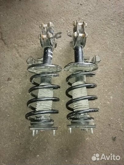 Передние стойки Mazda 6 GJ 2015г