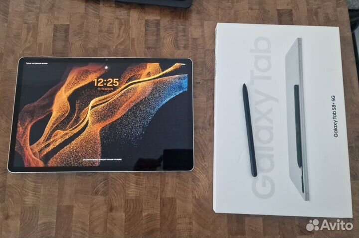 Samsung galaxy tab s8+ 5G с чехлом-клавиатурой