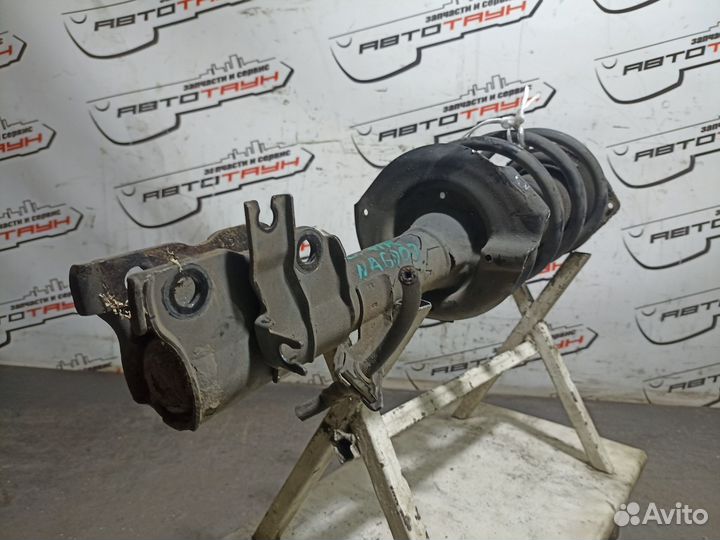 Стойка ходовки nissan suzuki landy serena C26 FC26 FNC26 HC26 HFC26 NC26 SC26 SHC26 SNC26 передняя п