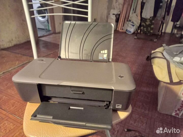 Цветной принтер hp deskjef 1000