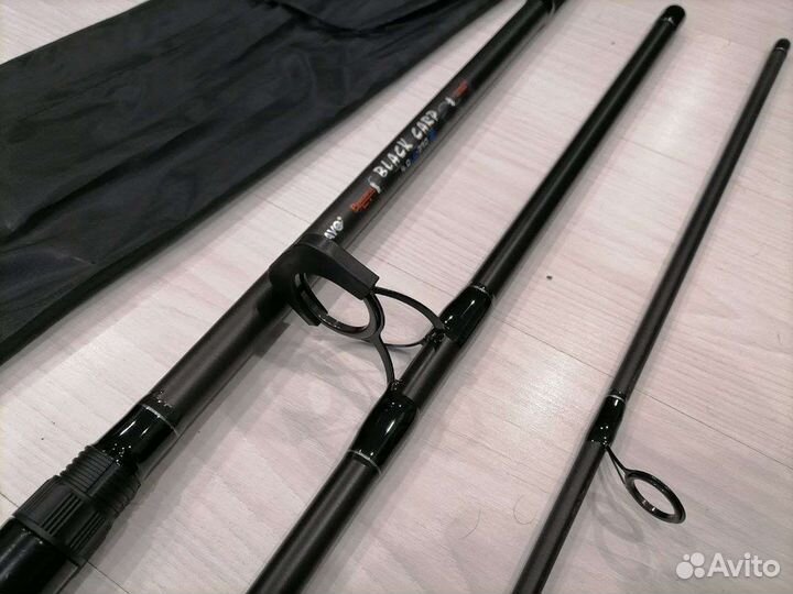 Карповое удилище Black Carp Dayo