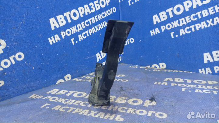 Педаль газа Ford Focus 3 седан iqdb 2012