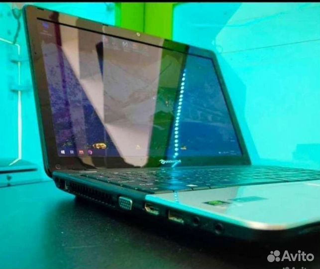 Мощный ноутбук Packard Bell (Core i7/ SSD)