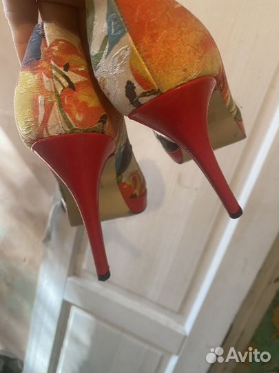 Босоножки женские 39 размер туфли