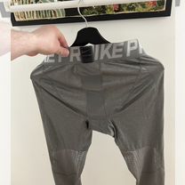 Тайтсы мужские Nike