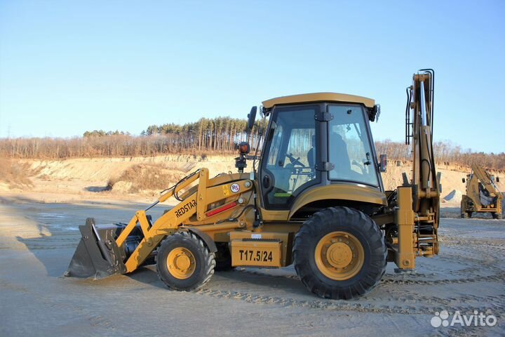 Экскаватор-погрузчик Redstar T17.5/24, 2023