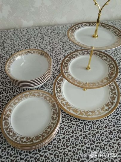 Тарелка десертная, пиала, горка Luxus