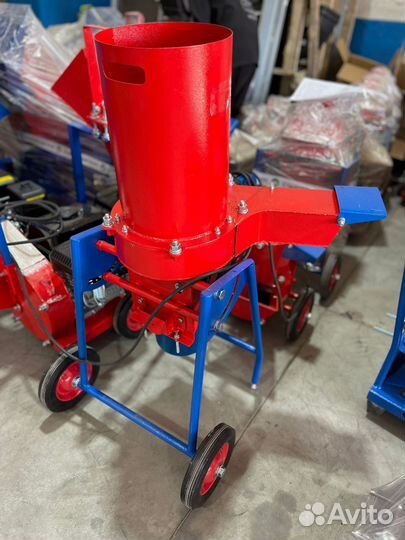 Измельчитель травы, ботвы, соломы тр-322