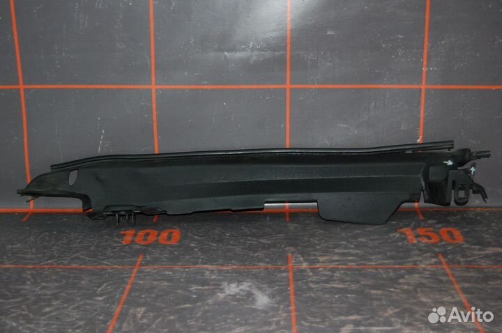 Уплотнитель крыла переднего правого - Lexus GX