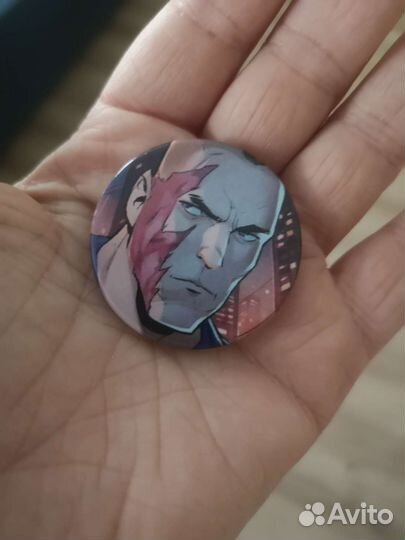 Значок с Данилой Бесобоем