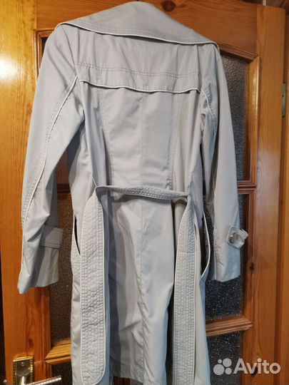 Плащ женский