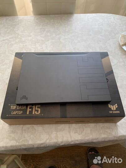 Asus Tuf Dash f15, 240Гц RTX3070 16g Core i7 11th