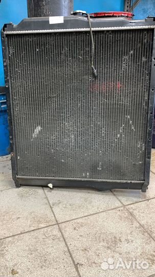 Радиатор митцубиши фусо файтер