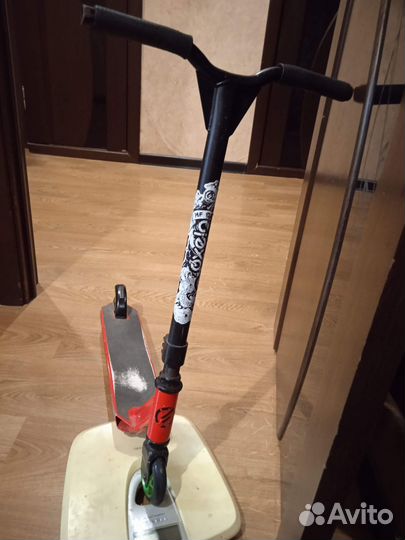 Трюковой самокат