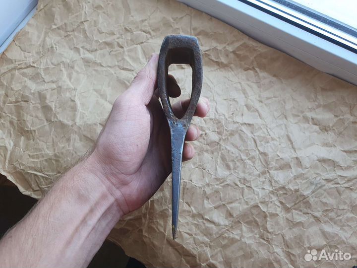 Топор 1982 год