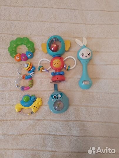 Игрушки для малыша
