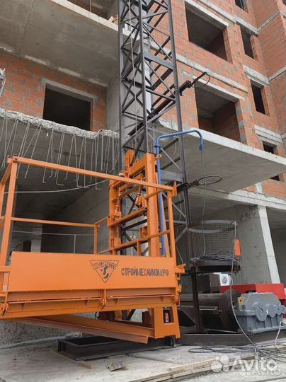 Подъемник мачтовый грузовой строительный 500 Пмг