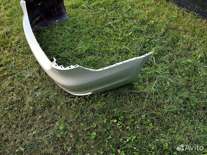 Продаю бампер на Volkswagen