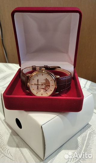 Часы наручные