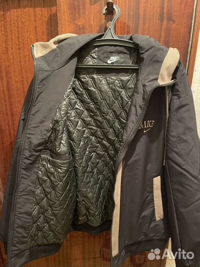 Ветровка Nike